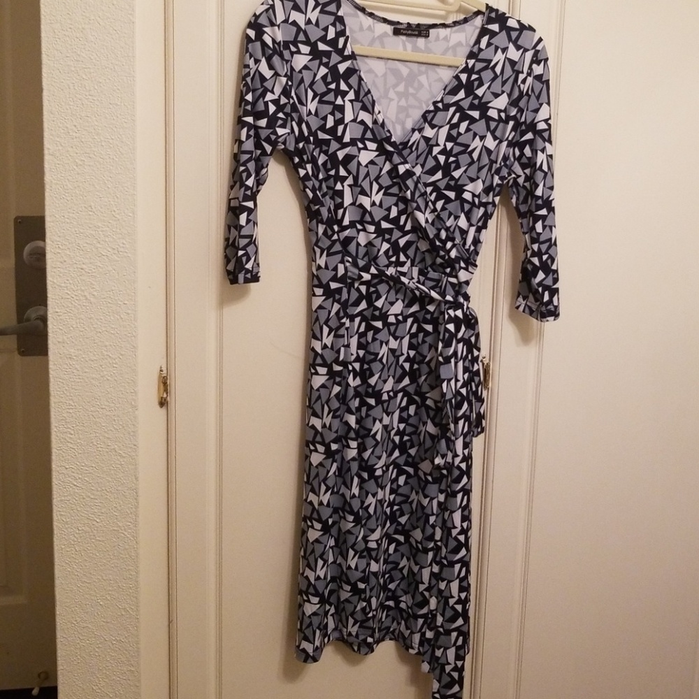 Patty Boutik waisted shirt dress